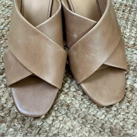 Nisolo Carina Cross Strap Mule - Picture 8 of 9